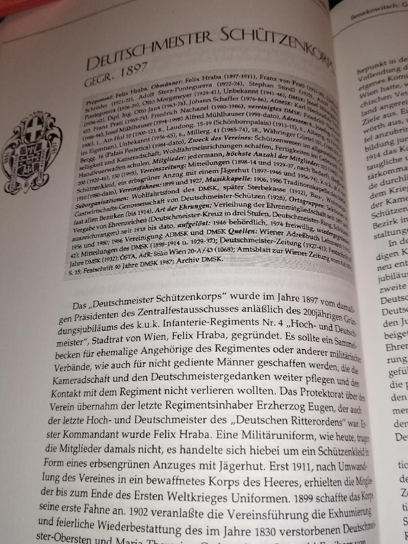 lets-order-300-years-of-the-hoch-und-deutschmeister-regiment-1696-1996-contributions-to-austrian-military-history-fashion_6.jpg
